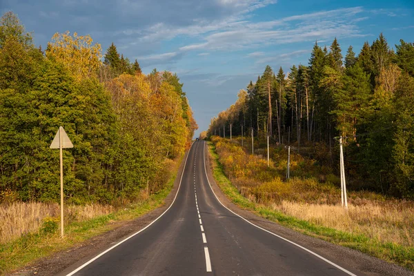 Jesienna Droga Opuszczona Autostrada — Zdjęcie stockowe