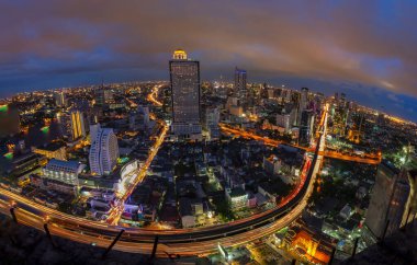 Bangkok, Tayland 'daki iş alanındaki Bangkok modern ofis binasının şehir manzarası. 