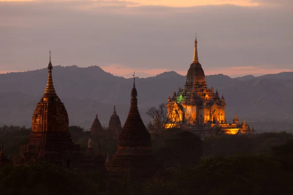 Храмы Багана Мандалая Мьянмы — стоковое фото