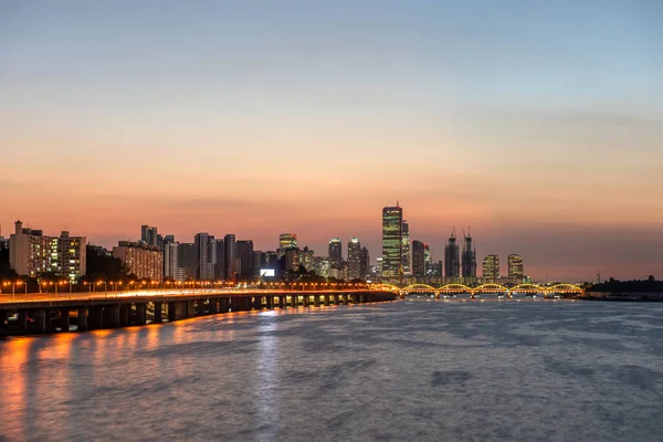 Puesta Sol Hermoso Cielo Ciudad Seúl Corea Del Sur Fotos de stock libres de derechos