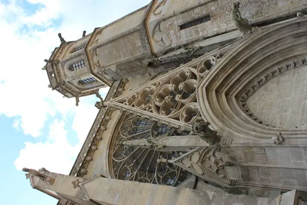 Carcassonne Katolik Kilisesi, Fransa