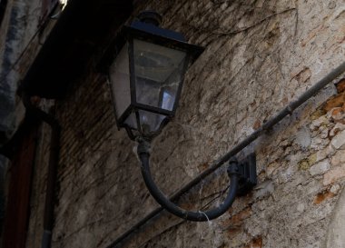 İtalya, Pordenone 'nin antik saraylarının ayrıntıları.
