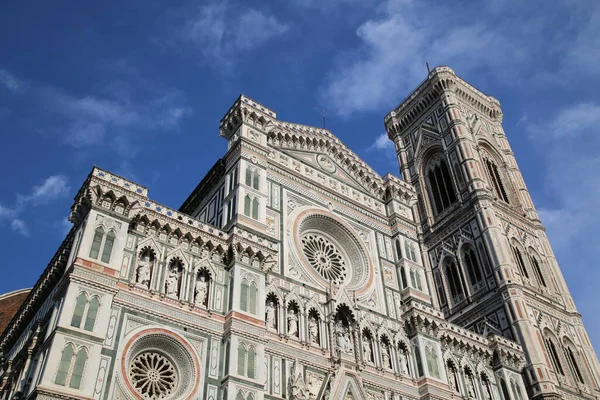 Detalhes da Catedral de S. Maria In Fiore em Florença — Fotografia de Stock