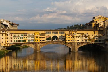 Floransa 'daki güzel Ponte Vecchio