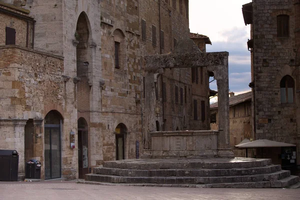 Nádraží v San Gimignano Toskánsku — Stock fotografie