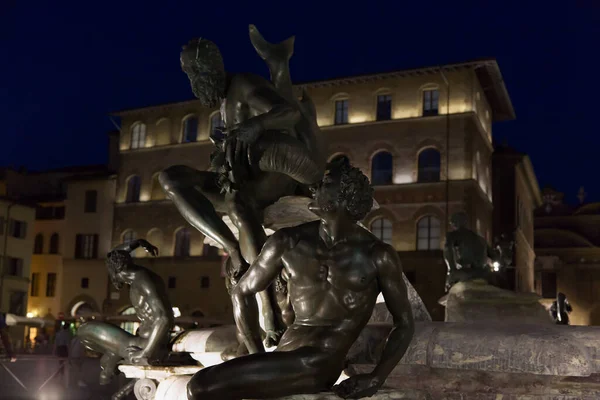 Particolare della fontana del Nettuno in Piazza della Signoria a Firenze — Foto Stock