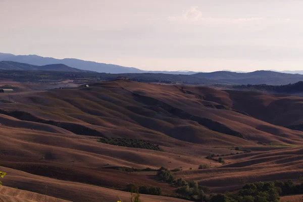 Toscana landskap runt Siena tidigt på morgonen — Stockfoto