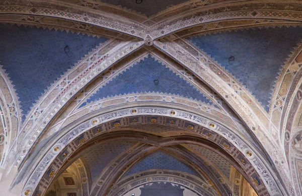Interiör i museibyggnaden Santa Maria della Scala i Siena — Stockfoto