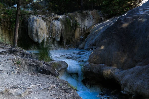 Het thermale water van Bagni San Filippo in Toscane, Italië — Stockfoto