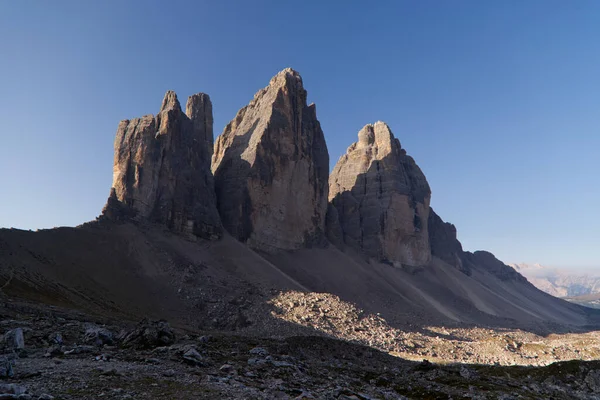 De drie toppen van Lavaredo in de Italiaanse Dolomieten — Stockfoto