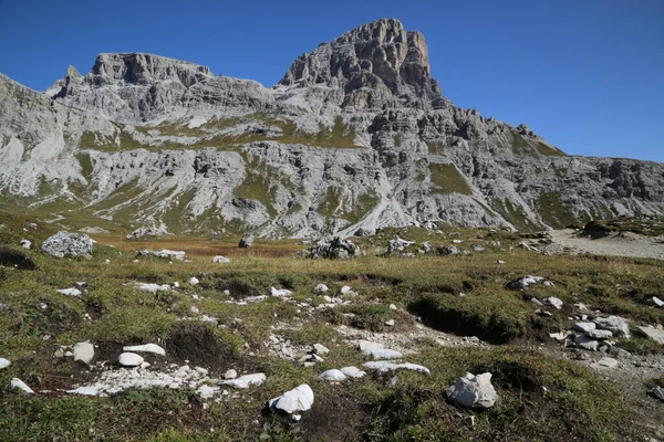 Park Naturalny Trzy Szczyty Włoskich Dolomitach Wysokiej Jakości Zdjęcie — Zdjęcie stockowe