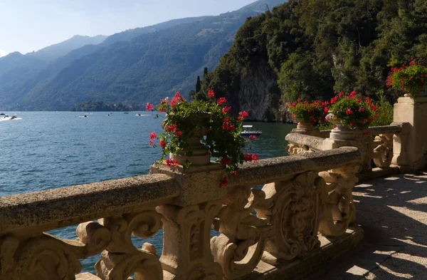 Lago Como, detalhe de Villa Balbaniello, Itália — Fotografia de Stock