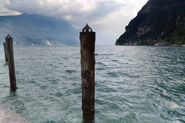 Paesaggio del lago di Garda — Foto Stock