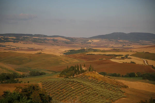 Die Landschaft des Val DOrcia in der Toskana, Italien — Stockfoto