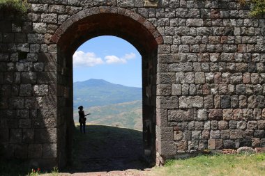 Toskana 'daki Radicofani kalesinin detayları.