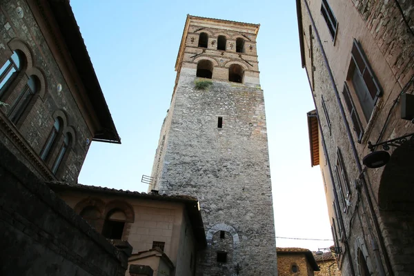 Torre de sino da cidade de Narni — Fotografia de Stock