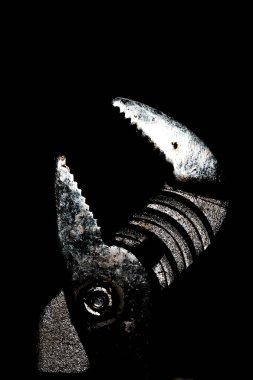 Siyah arka plan üzerinde ayarlanabilir gaz anahtarı