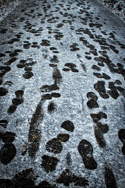 Footprints Shoes Sidewalk Covered Snow — Stock Photo, Image