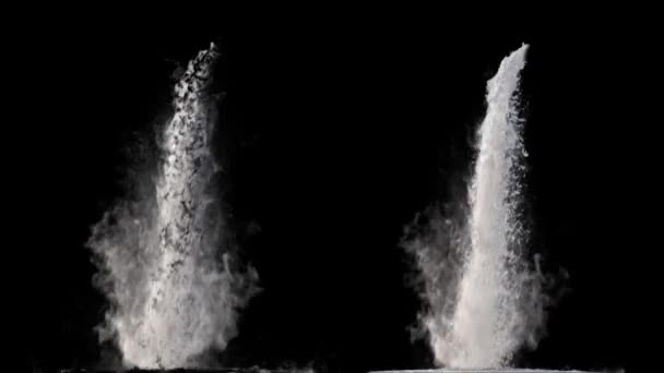 Widok Dwóch Wodospadów Czarnym Tle — Wideo stockowe