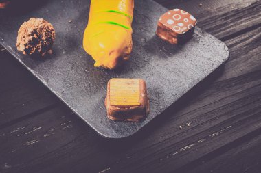 Şekerleme yemek. Pişirme kek ve hamur işleri