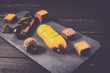 Şekerleme yemek. Pişirme kek ve hamur işleri