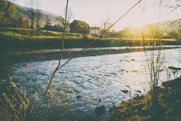 Dağlık bir alanda güzel sahne