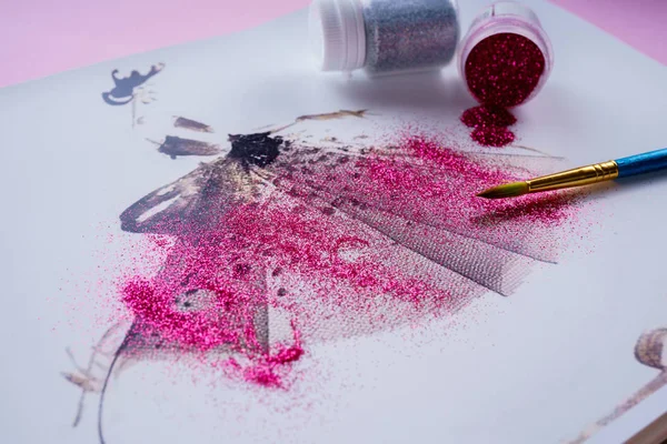 Moda illüstrasyonlar kavramı. Resim