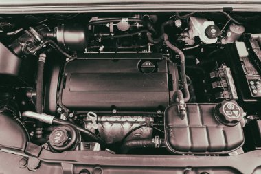 Vinnitsa, Ukrayna - 25 Haziran 2017: başlık altında aracın iç