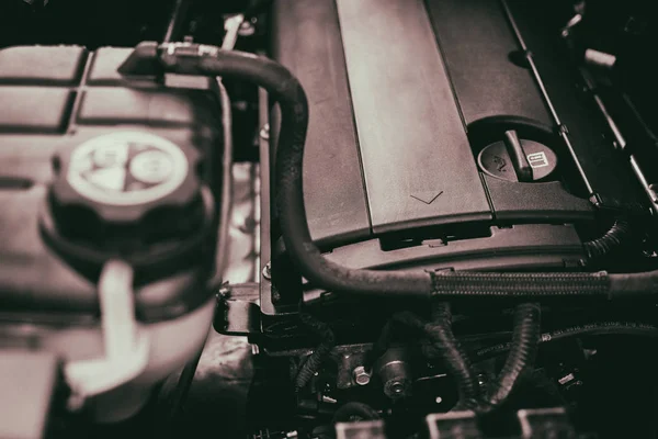 車のエンジンの写真 — ストック写真