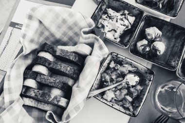 ekmek bir restoranda güzel düzeni