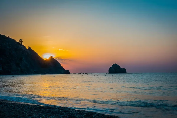 Denizin muhteşem sunrise