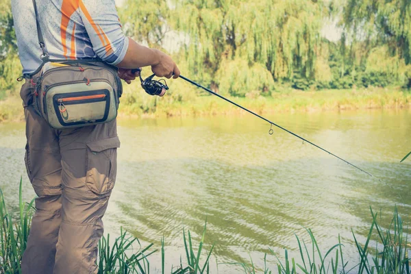 Fisherman Fishing Lake — Stock Photo, Image