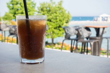 Sahil resort Bar'da kokteyller