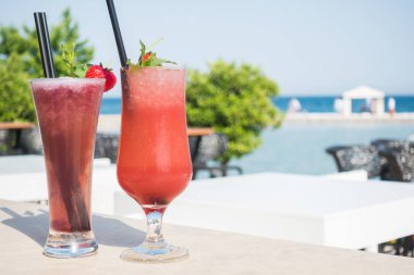 Sahil resort Bar'da kokteyller