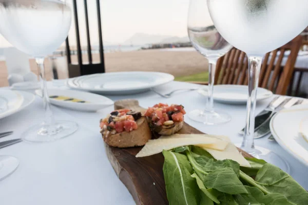 Dinner Beautiful Restaurant Sea — Stock Photo, Image
