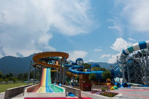 Parc aquatique pour enfants à la station — Photo