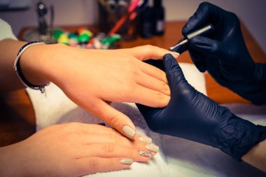 Spa kuaförde manikür