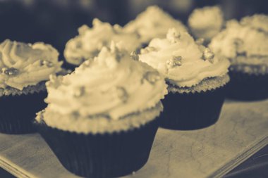 Kahve makinesi ve kafede capkake