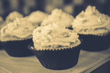 Taze kahve ve kekler