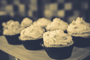 Taze kahve ve kekler