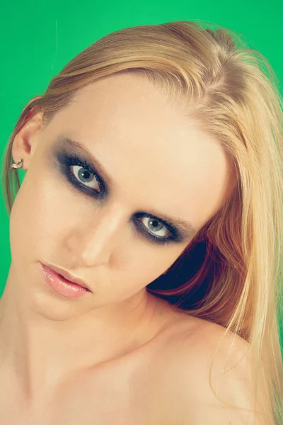 Makeup with green shadows — Stock Photo, Image