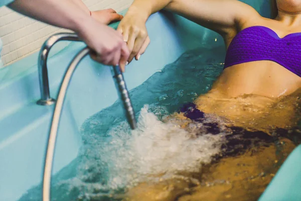 Підводний масаж процедура — стокове фото