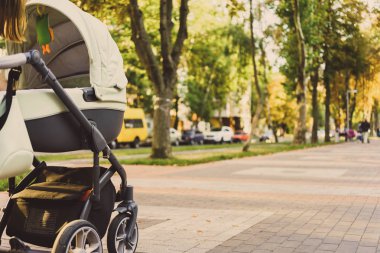 bir yürüyüş için yeşil puset