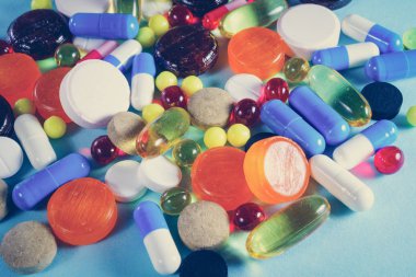 Arka plan üstünde belgili tanımlık konu ilaçların