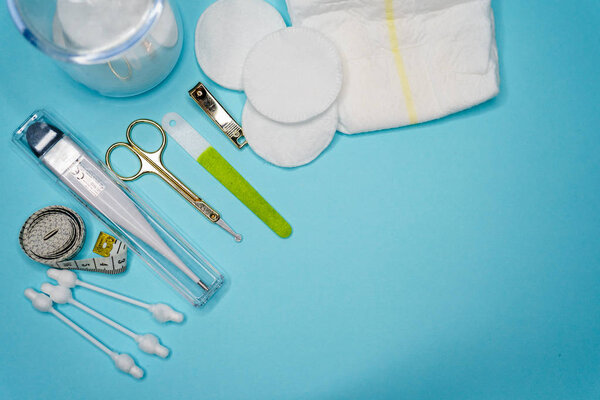 Различные аксессуары для ухода за детьми
