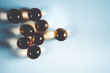 Arka plan üstünde belgili tanımlık konu ilaçların