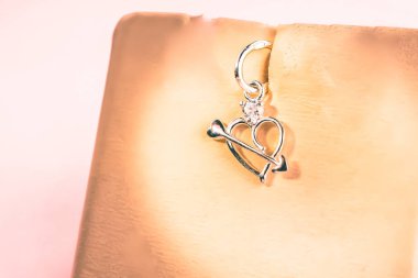 Taşlı güzel kolye