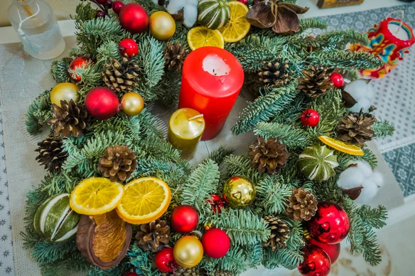 Corona en el tema de Navidad — Foto de Stock