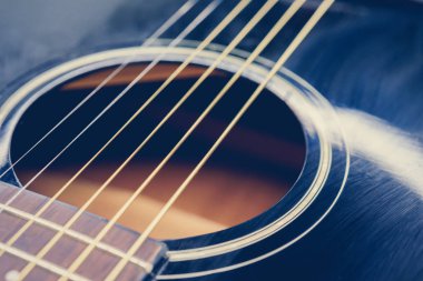 akustik gitar