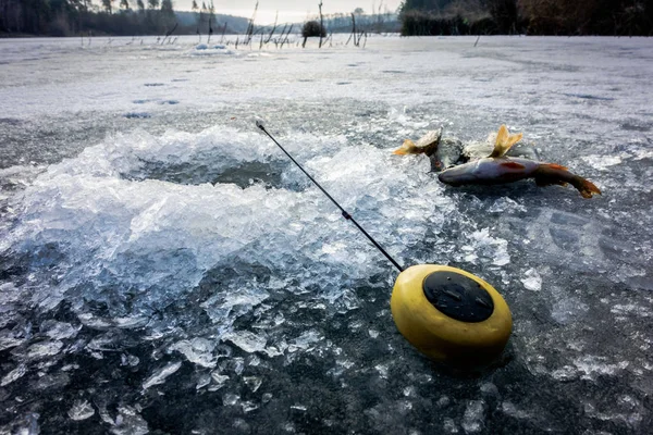 Ice Fishing Lake — Stock Photo, Image